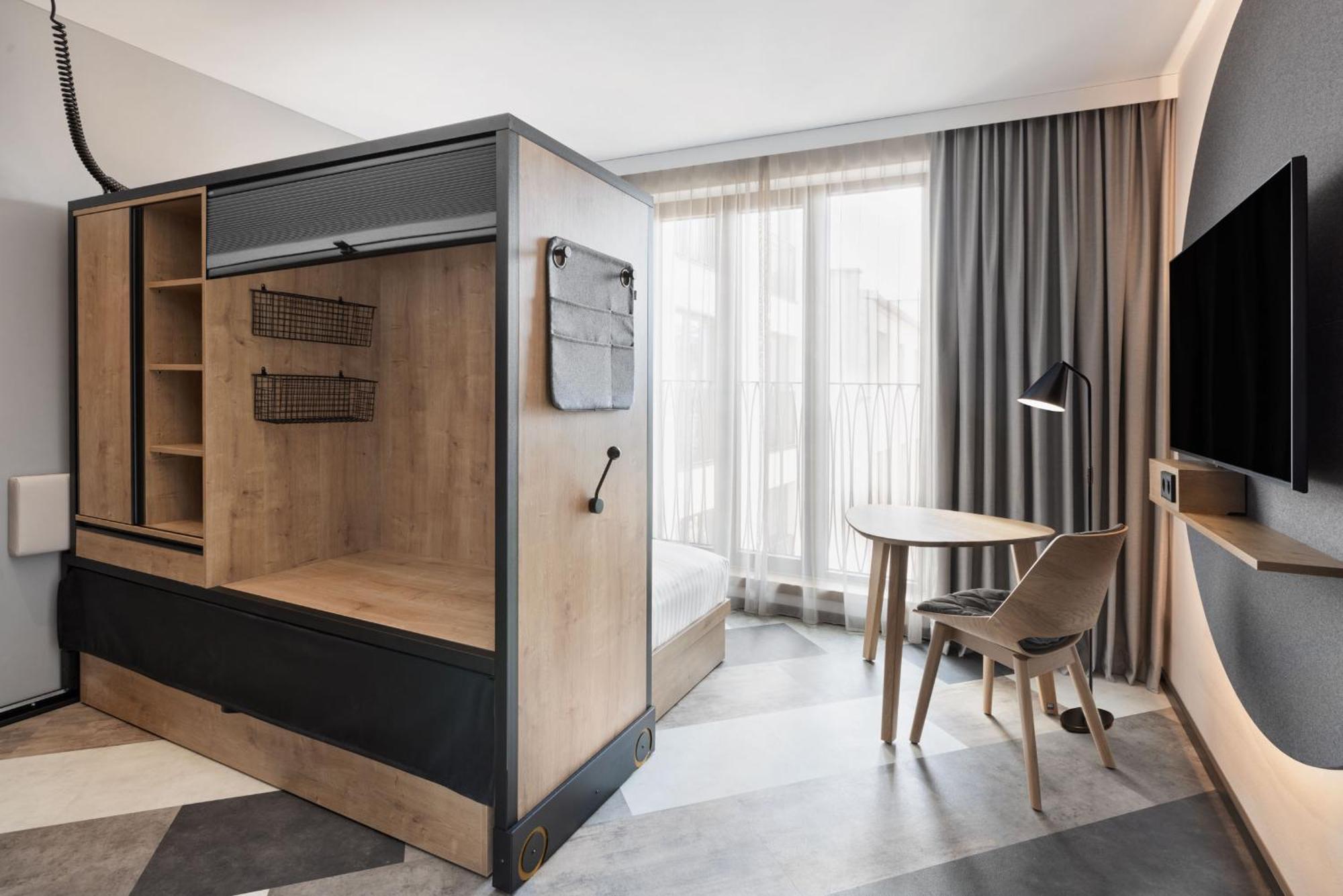 Hotel apartamentowy Kooook - Online Check In 3*